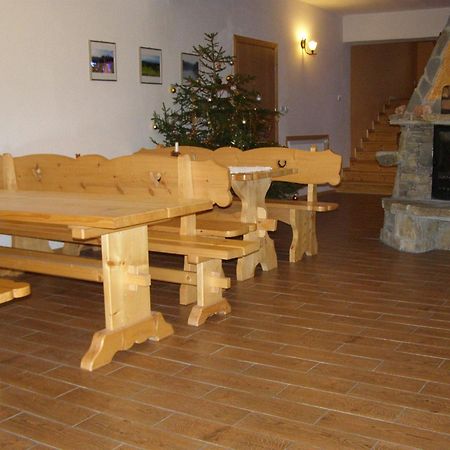 Dom Goscinny Na Skolach Gliczarów 외부 사진