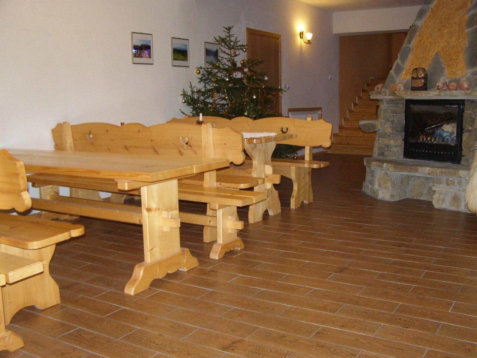 Dom Goscinny Na Skolach Gliczarów 외부 사진