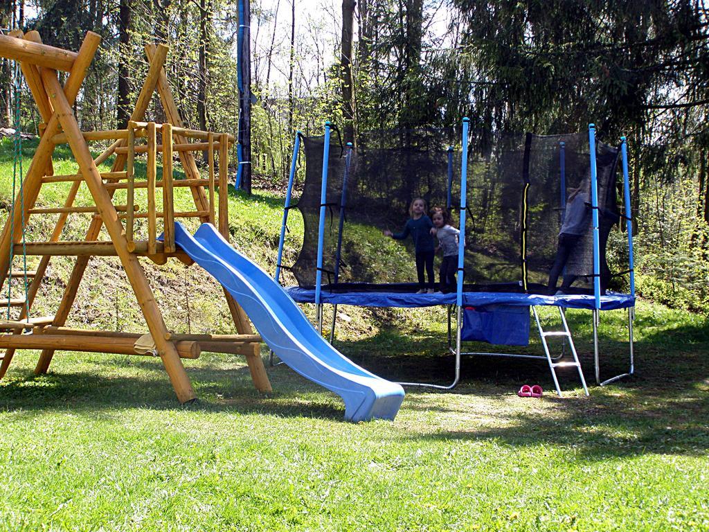 Dom Goscinny Na Skolach Gliczarów 외부 사진