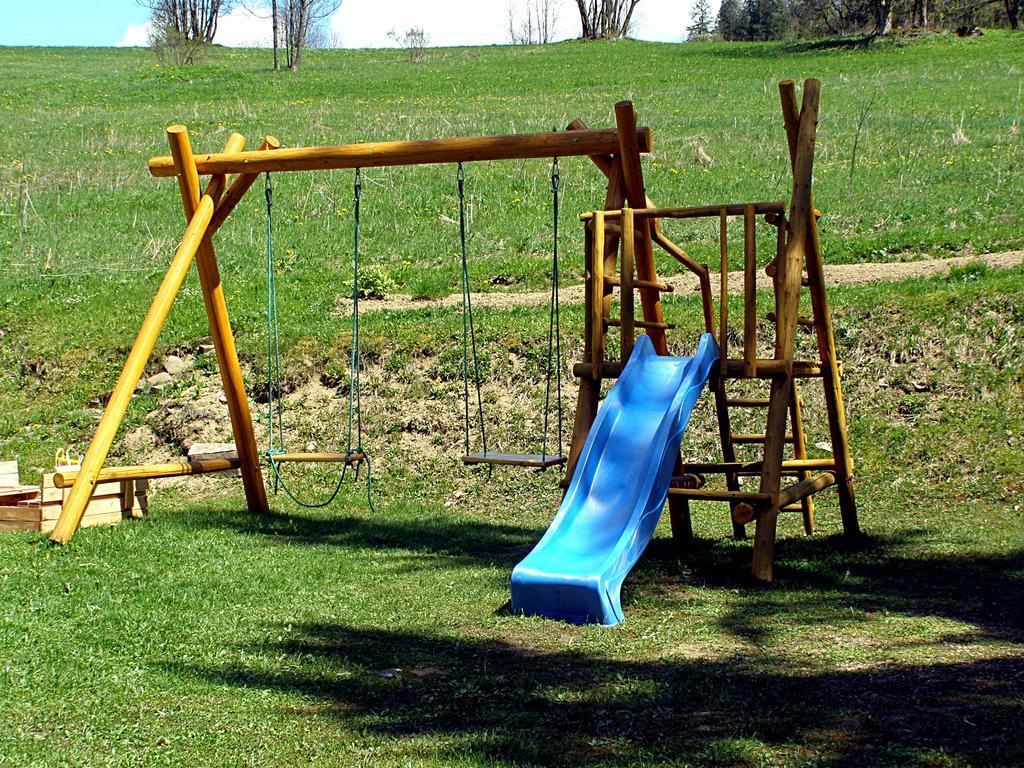 Dom Goscinny Na Skolach Gliczarów 외부 사진